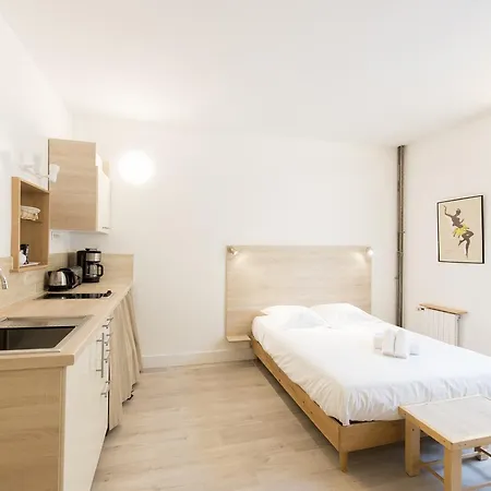 Veeve - Boulevard Saint Germain باريس
